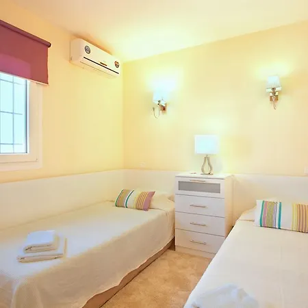 Casa Progreso Costabella * מארבלה